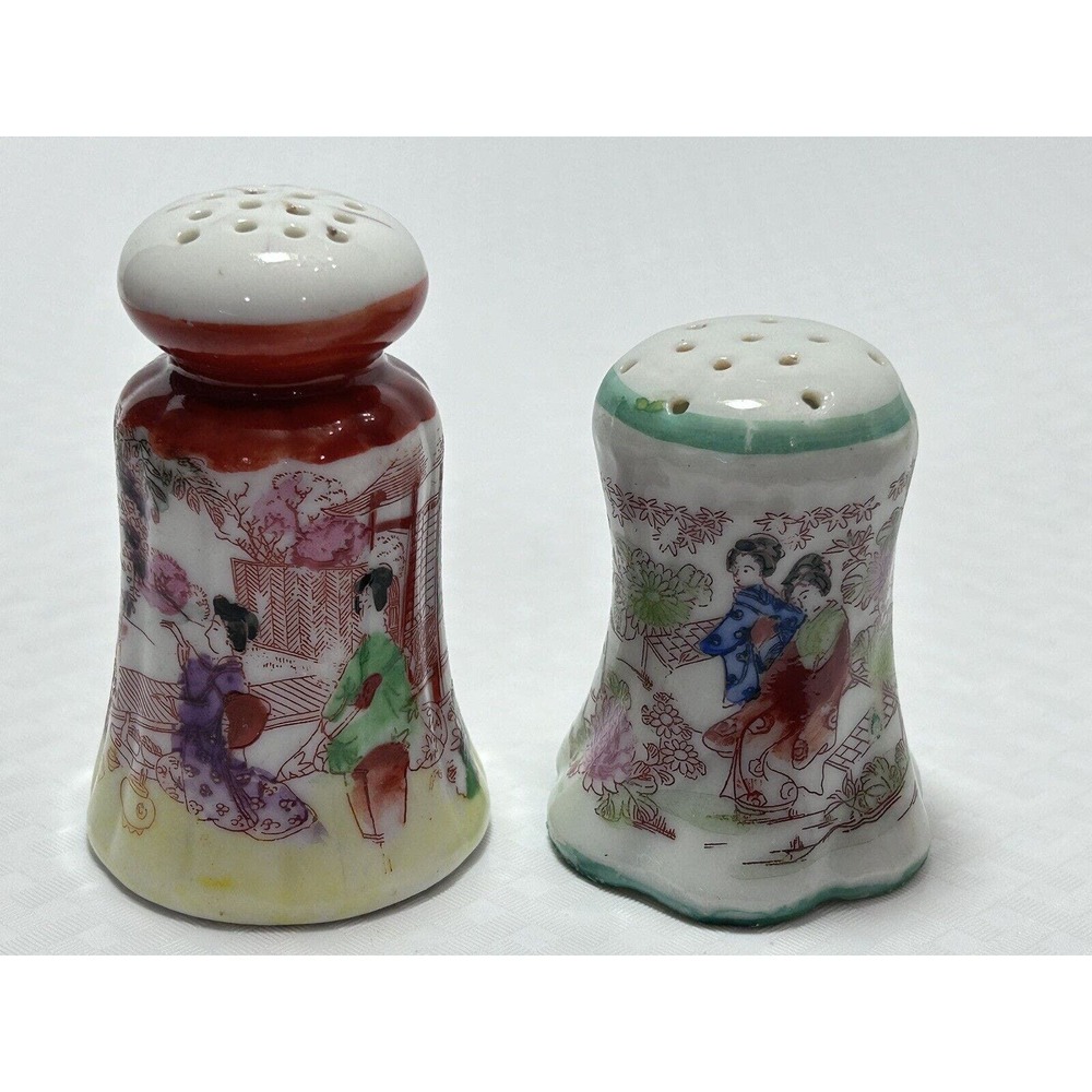 Vintage Japanese Geisha Themed‎ Salt & Pepper Shakers, Ceramic - PRE-OWNED